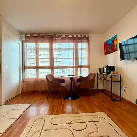 Apartamento Escale Nantaise - Gare Sncf - - Parking Nantes