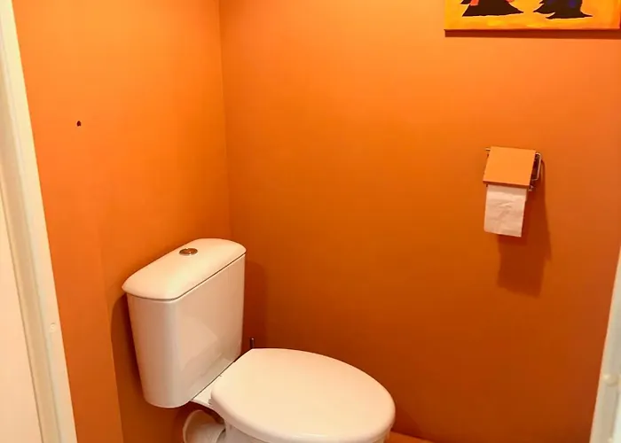 Escale Nantaise - Gare Sncf - - Parking Nantes