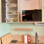 Y&e - Gare Sncf - Cite Congres - Centre - Parking *